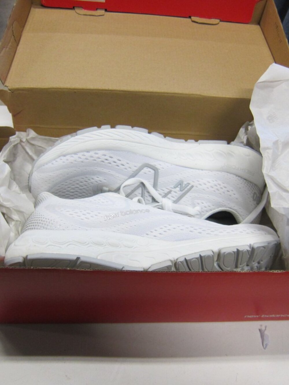 New Balance Fresh Foam X 880v13 Women's 7 Wide White/Grey Running Shoe's-NEW - Picture 11 of 12